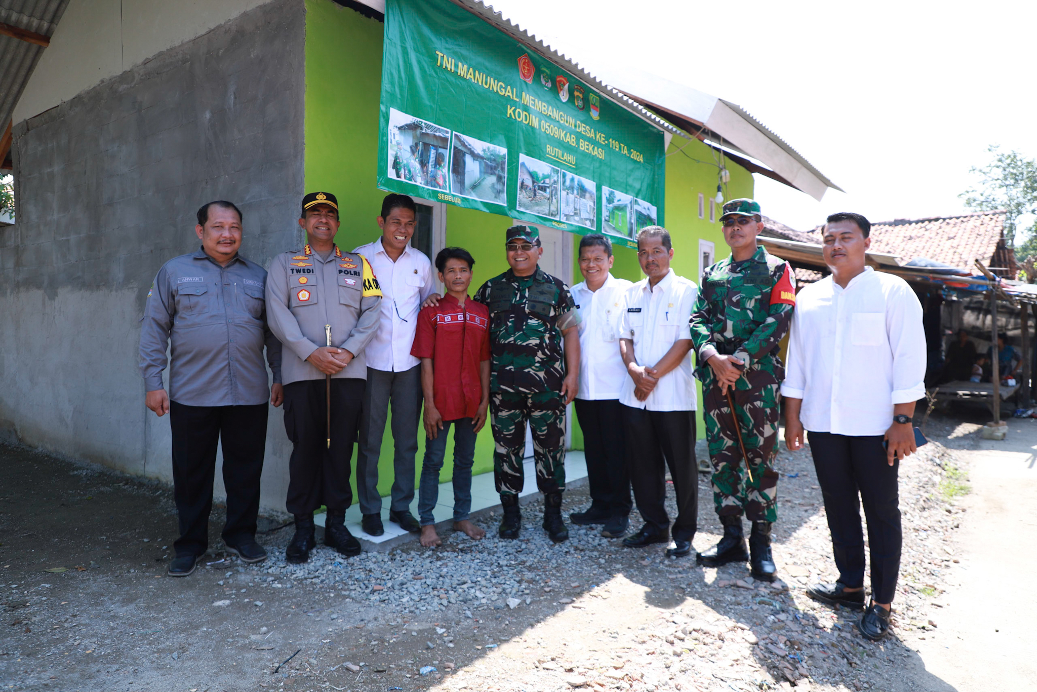 Brigjen TNI Tatang Subarna Pimpin Upacara Penutupan TMMD Ke 119 Di