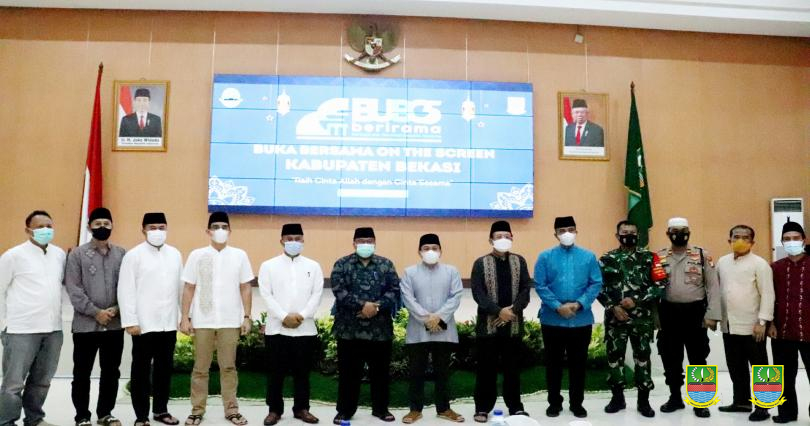 Pemkab Bekasi Bagikan 15.500 Paket Buka Puasa