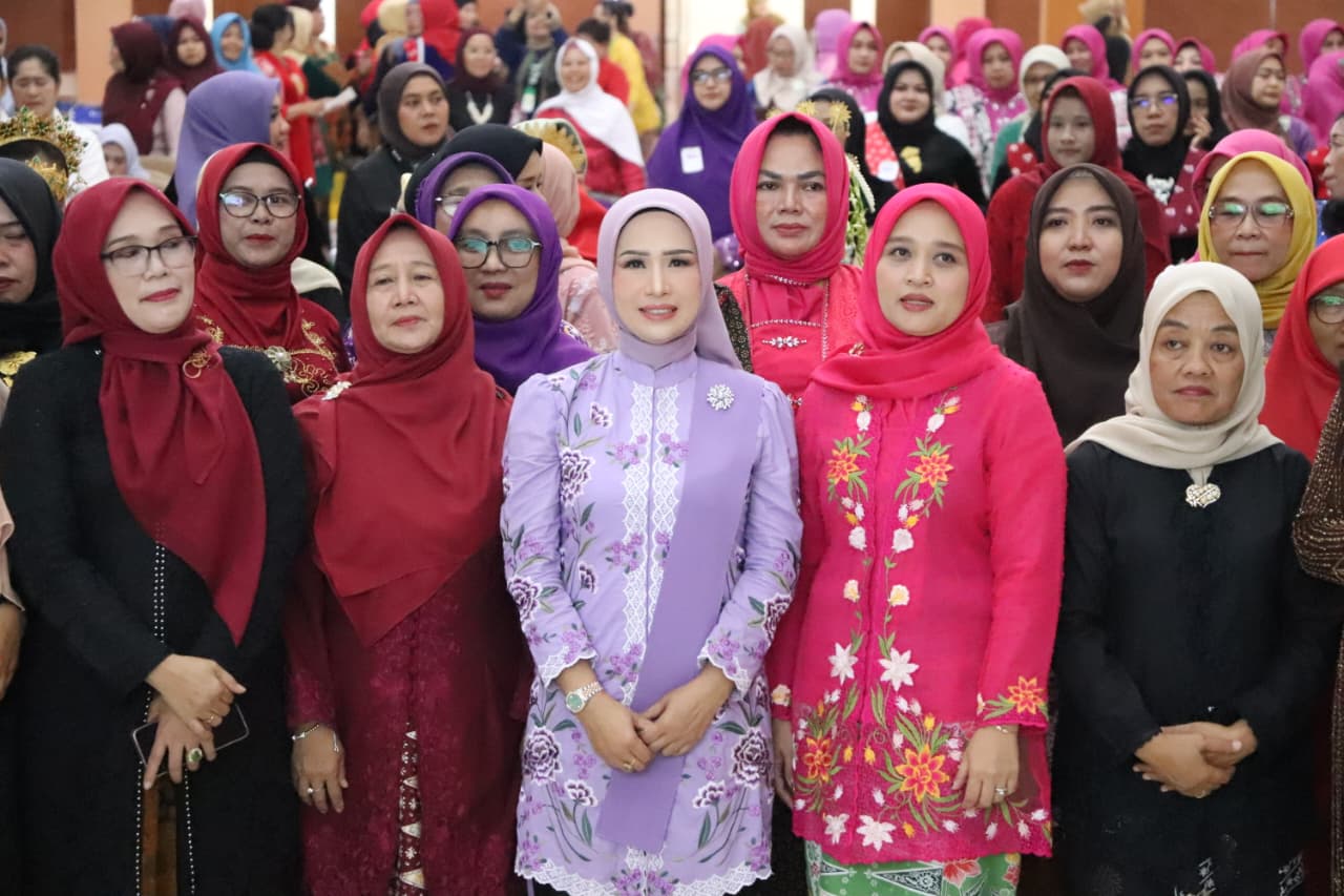 Plt Ketua TP PKK Dorong Perempuan Jadi Penggerak Ekonomi dan Pembangunan Daerah